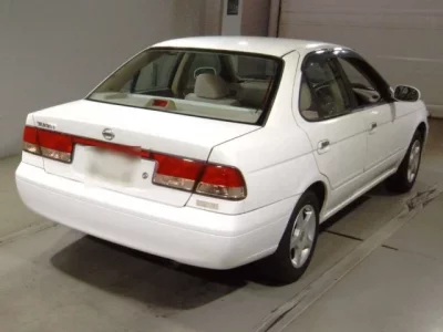 Nissan SUNNY