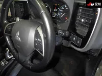 Mitsubishi OUTLANDER PHEV лот № 70142 оценка 3.5  с аукциона в Японии 4