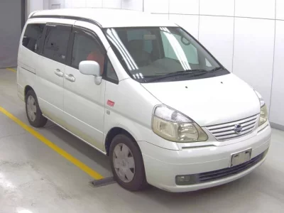 Nissan SERENA  с аукциона в Японии