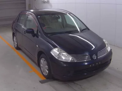 Nissan TIIDA LATIO  с аукциона в Японии