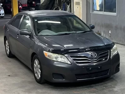 Toyota CAMRY  с аукциона в Японии
