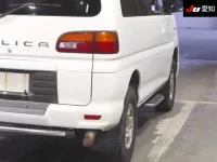 Mitsubishi DELICA лот № 70149 оценка 3.5  с аукциона в Японии 7