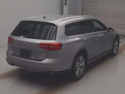 Volkswagen PSSAT ALLTRACK  с аукциона в Японии