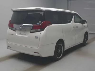 Toyota ALPHARD  с аукциона в Японии