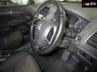 Mitsubishi RVR лот № 70154 оценка 3.5  с аукциона в Японии 4