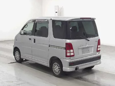 Daihatsu Atrai Wagon  с аукциона в Японии