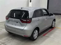 Honda FIT лот № 20010 оценка X  с аукциона в Японии 4