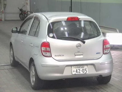Nissan MARCH  с аукциона в Японии