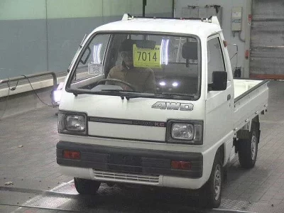 Suzuki CARRY TRUCK  с аукциона в Японии