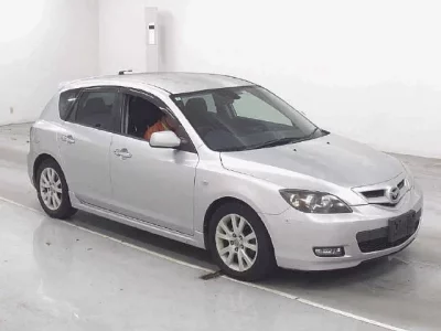 Mazda AXELA  с аукциона в Японии