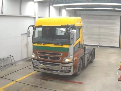 Mitsubishi FUSO TRUCK  с аукциона в Японии