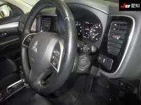 Mitsubishi OUTLANDER лот № 70178 оценка 3  с аукциона в Японии 4