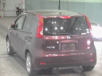 Nissan NOTE лот № 7025 оценка 3.5  с аукциона в Японии 1
