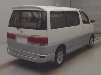 Toyota HIACE REGIUS