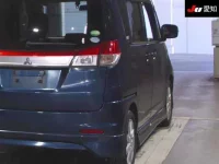 Mitsubishi DELICA D2 лот № 70192 оценка 4  с аукциона в Японии 7