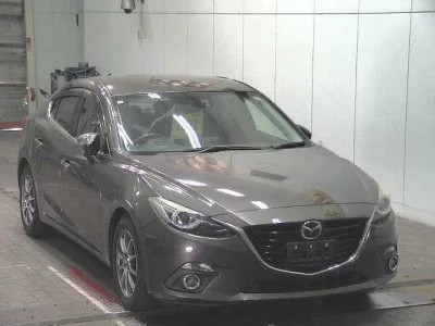 Mazda AXELA  с аукциона в Японии