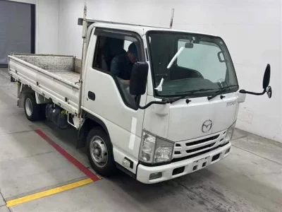 Mazda TITAN  с аукциона в Японии