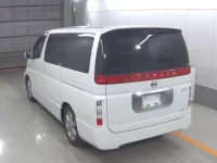 Nissan ELGRAND лот № 4104 оценка 3.5  с аукциона в Японии 1