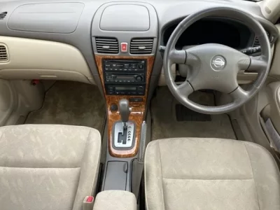 Nissan SYLPHY  с аукциона в Японии