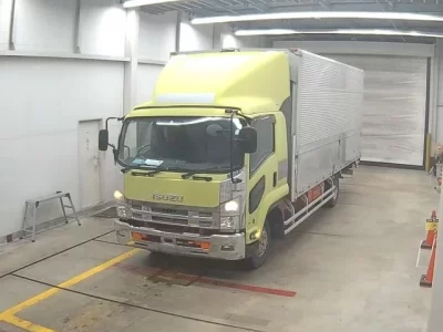 Isuzu FORWARD