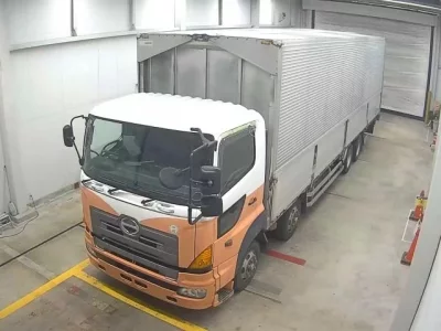 Hino TRUCK  с аукциона в Японии