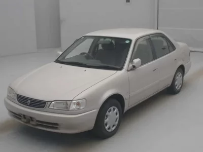 Toyota COROLLA  с аукциона в Японии