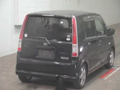 Daihatsu MOVE  с аукциона в Японии