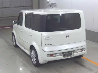 Nissan CUBE  с аукциона в Японии