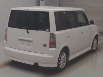 Toyota BB  с аукциона в Японии