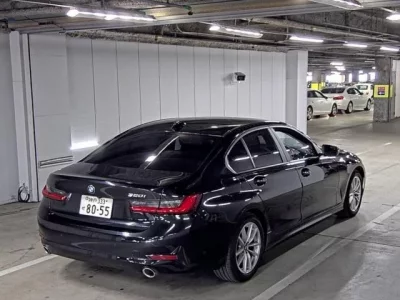 BMW 3-Series  с аукциона в Японии