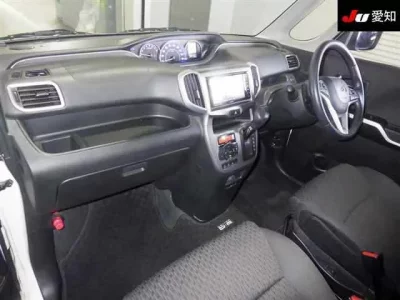 Mitsubishi DELICA D2