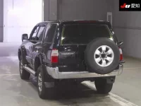 Toyota HILUX SURF лот № 70212 оценка 3.5  с аукциона в Японии 1