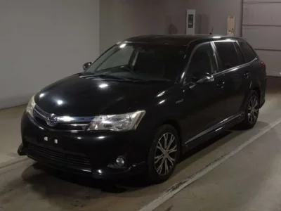 Toyota COROLLA FIELDER  с аукциона в Японии