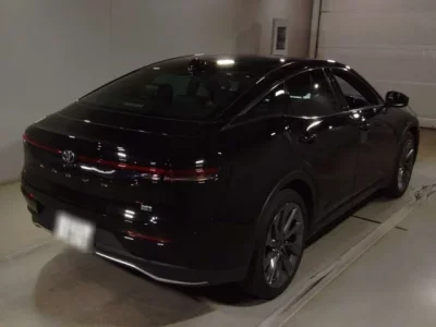 Toyota CROWN CROSSOVER