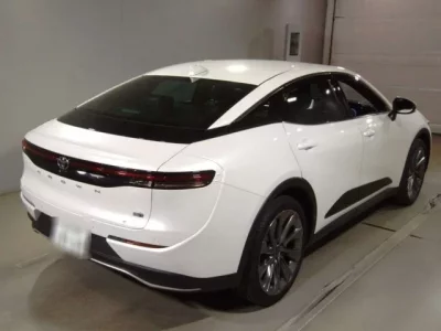 Toyota CROWN CROSSOVER