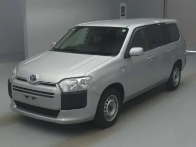 Toyota SUCCEED  с аукциона в Японии