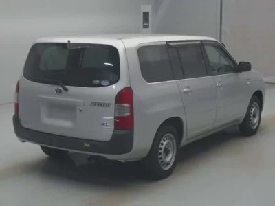 Toyota SUCCEED  с аукциона в Японии