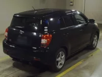 Toyota IST лот № 7249 оценка 3  с аукциона в Японии 1