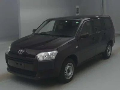 Toyota SUCCEED  с аукциона в Японии