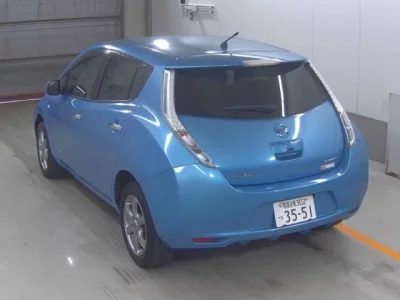 Nissan LEAF  с аукциона в Японии