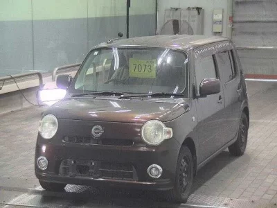 Daihatsu MIRA  с аукциона в Японии