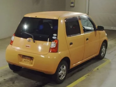 Daihatsu Esse  с аукциона в Японии