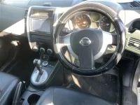 Nissan X-TRAIL лот № 1106 оценка 3  с аукциона в Японии 2