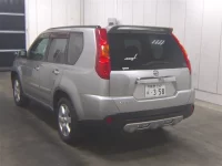 Nissan X-TRAIL лот № 1106 оценка 3  с аукциона в Японии 1