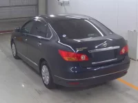 Nissan SYLPHY лот № 4136 оценка 3.5  с аукциона в Японии 1