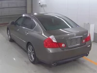 Nissan FUGA лот № 4137 оценка 3.5  с аукциона в Японии 1