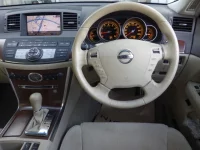 Nissan FUGA лот № 4137 оценка 3.5  с аукциона в Японии 4