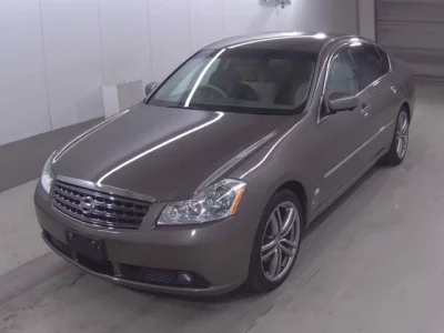 Nissan FUGA  с аукциона в Японии