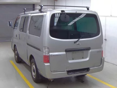 Nissan CARAVAN VAN  с аукциона в Японии