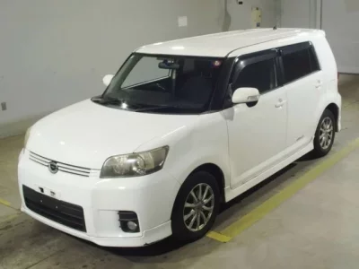 Toyota COROLLA RUMION  с аукциона в Японии